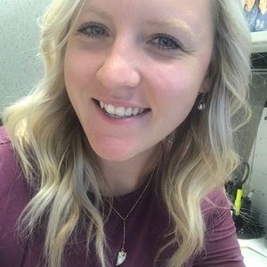 Meet your Posher, Lindsey